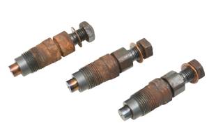 11 Kubota RTV900XTW Fuel Injectors