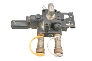11 Kubota RTV900XTW Hydraulic Control Valve