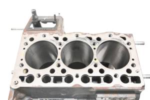 Kubota - 21 Kubota RTV-X1140W Crankcase Center Crank Case & Cylinders - Image 5