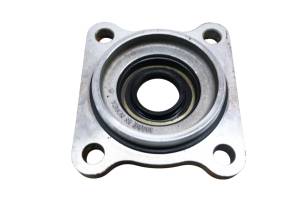 Polaris - 06 Polaris Sportsman 700 4x4 Front Differential Input Cover - Image 3