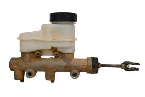 18 Kawasaki Mule PRO-DXT Brake Master Cylinder KAF1000