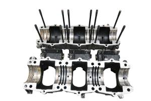 Polaris - 02 Polaris Genesis I 1200 Crankcase Center Crank Case - Image 6