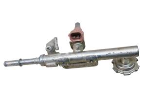 16 Yamaha Wolverine 700 R-Spec EPS Fuel Injector & Rail YXE700