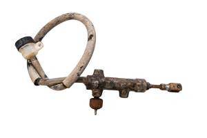 05 Can-Am Outlander Max 400 4x4 Rear Brake Master Cylinder Bombardier