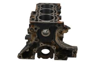 John Deere - 13 John Deere Gator XUV 825i Crankcase Center Crank Case & Cylinders - Image 2