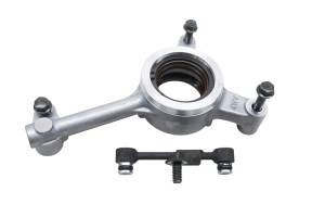 Yamaha - 99 Yamaha Grizzly 600 4x4 Engine Oil Pipe & Line Connector YFM600F - Image 3