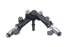 Aprilia - 12 Aprilia Shiver 750 Fuel Rail & Injectors SL750 - Image 1