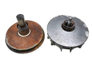 Bombardier - 04 Can-Am Quest 650 4x4 Primary Drive Clutch Bombardier For Parts - Image 3