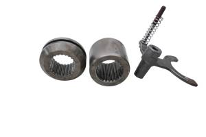 Arctic Cat - 04 Arctic Cat 500 FIS Auto 4x4 Front Differential Fork & Coupler - Image 2