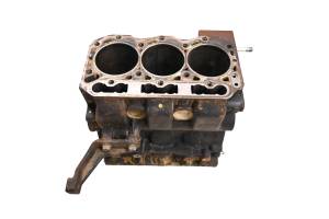 13 Kawasaki Mule 4010 Diesel 4x4 Crankcase Center Crank Case & Cylinders KAF950D For Parts