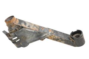 Bombardier - 06 Can-Am Outlander 800 4x4 XT Rear Right Spindle Swingarm Bombardier - Image 3