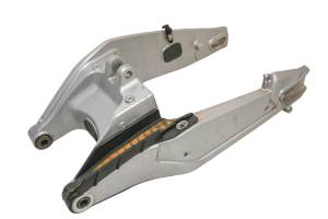 Aprilia - 23 Aprilia RS 660 Rear Swingarm 4T 8V E5 ABS - Image 3