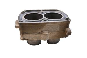 16 Polaris Ranger 800 6x6 Cylinder