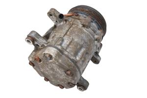 Kubota - 16 Kubota RTV-X1100CW A/C Compressor - Image 3