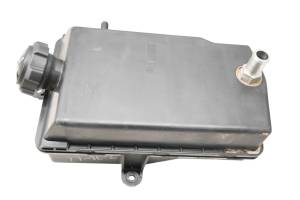 John Deere - 18 John Deere Gator RSX860M Oil Tank - Image 2