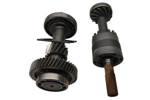 Polaris - 18 Polaris Ranger 500 2x4 Transmission Bevel Gears Output Shaft - Image 2