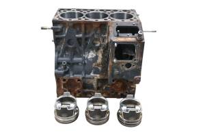 Kubota - 16 Kubota RTV-X1140W Crankcase Center Crank Case & Cylinders - Image 2