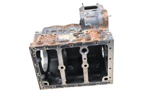 Kubota - 16 Kubota RTV-X1140W Crankcase Center Crank Case & Cylinders - Image 7