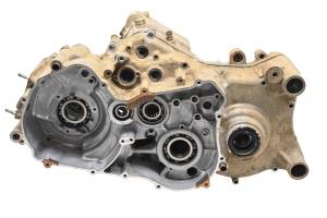 Arctic Cat - 00 Arctic Cat 300 4x4 Crankcase Center Crank Case - Image 3