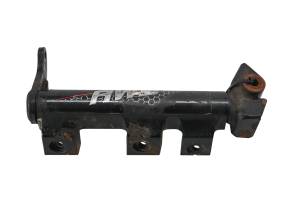 Arctic Cat - 04 Arctic Cat T660 Turbo Front Right Spindle Knuckle - Image 1