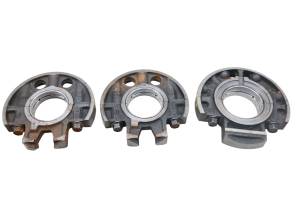 Kubota - 15 Kubota RTV-X1100CW Crankshaft Main Bearing Holders - Image 2