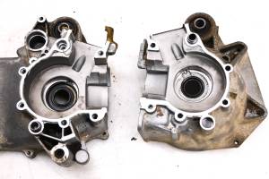 Polaris - 04 Polaris Sportsman 90 2x4 Crankcase Center Crank Case - Image 4