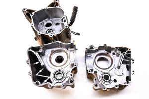 Kawasaki - 13 Kawasaki Brute Force 300 2x4 Crankcase Center Crank Case KVF300 For Parts - Image 5