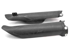 Kawasaki - 19 Kawasaki KX450F Front Fork Covers Left & Right - Image 2