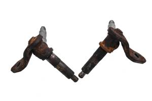 Polaris - 06 Polaris Sportsman 90 2x4 Front Spindles Knuckles Left & Right - Image 3