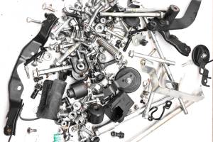 Honda - 17 Honda CBR300R Hardware Set Nuts & Bolts - Image 3