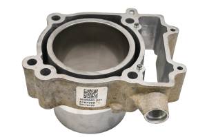 16 Polaris RZR 570 4x4 Cylinder