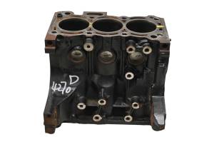 John Deere - 19 John Deere Gator XUV835E Crankcase Center Crank Case & Cylinders - Image 3