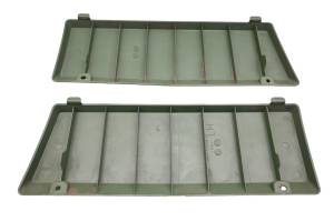 John Deere - 19 John Deere Gator XUV835E Tailgate Covers Left & Right - Image 3