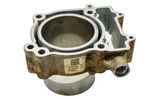 16 Polaris RZR 570 EFI 4x4 Cylinder