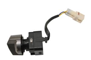 17 Yamaha YXZ1000R SS Headlight Switch