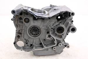 14 Ducati Monster 796 ABS Crankcase Center Crank Case
