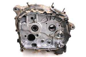 86 Suzuki Quadrunner 125 2x4 Crankcase Center Crank Case LT125