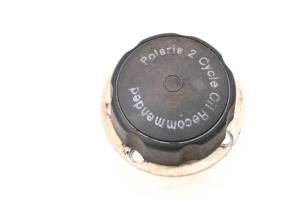 02 Polaris Genesis I 1200 4-Pass Oil Cap
