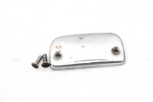 81 Suzuki GN400 X Cylinder Head Side Cap Cover