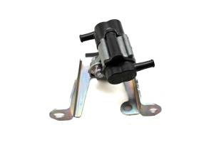 Yamaha - 20 Yamaha Kodiak 450 4x4 Gas Tank Breather Pipe Joint & Mounting Bracket YFM450 - Image 2