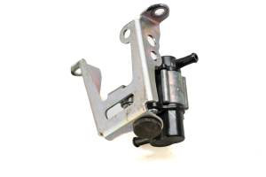 Yamaha - 20 Yamaha Kodiak 450 4x4 Gas Tank Breather Pipe Joint & Mounting Bracket YFM450 - Image 3