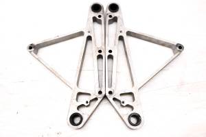 Polaris - 18 Polaris 800 Switchback Adventure Rear Suspension Crank Brackets Left & Right 137" - Image 4