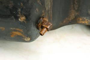 Kubota - 10 Kubota RTV1100CR9 Gas Tank & Fuel Petcock - Image 4