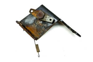 09 Cub Cadet Volunteer 750 4x4 EFI Differential Cable Bracket Mount Tracker 46E