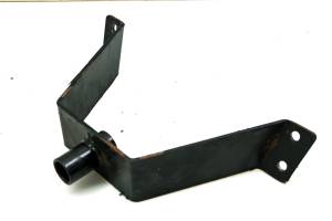 09 Cub Cadet Volunteer 750 4x4 EFI Steering Wheel Bracket Mount Tracker 46E