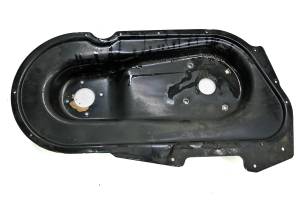 Cub Cadet - 09 Cub Cadet Volunteer 750 4x4 EFI Inner Belt Clutch Cover Tracker 46E - Image 2