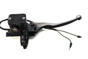13 Kawasaki Brute Force 300 2x4 Front Brake Master Cylinder & Lever KVF300