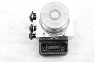 Yamaha - 19 Yamaha MT07 Abs Brake Unit Block - Image 5