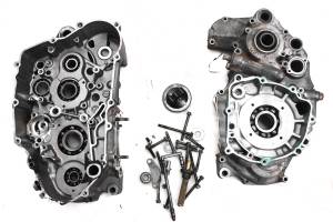 01 Suzuki DRZ400S Crankcase Center Crank Case