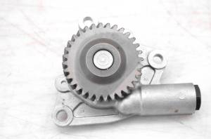 14 Polaris Brutus Diesel Cab 4x4 Oil Pump